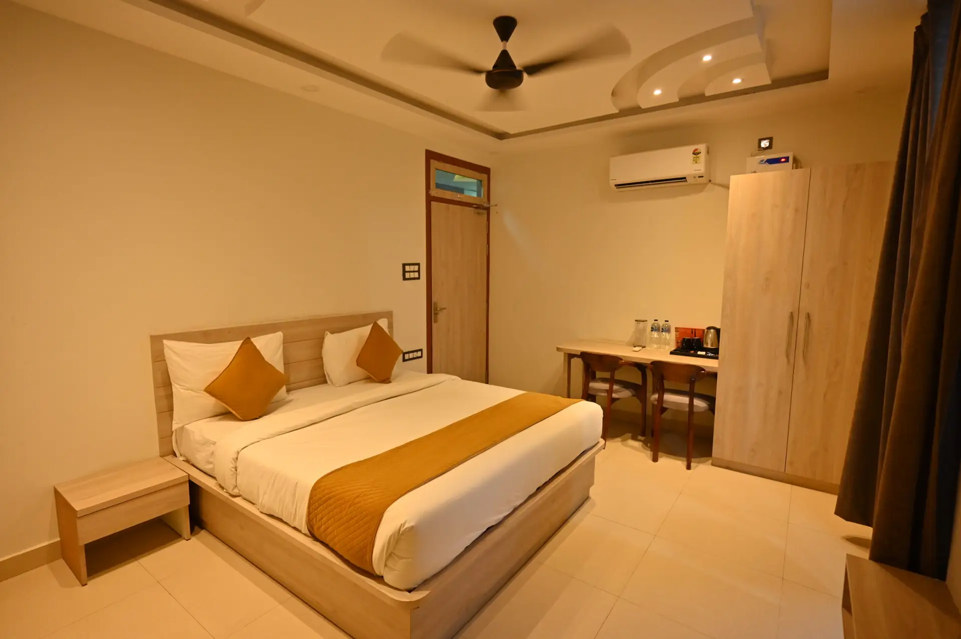 hotel in ayodhya